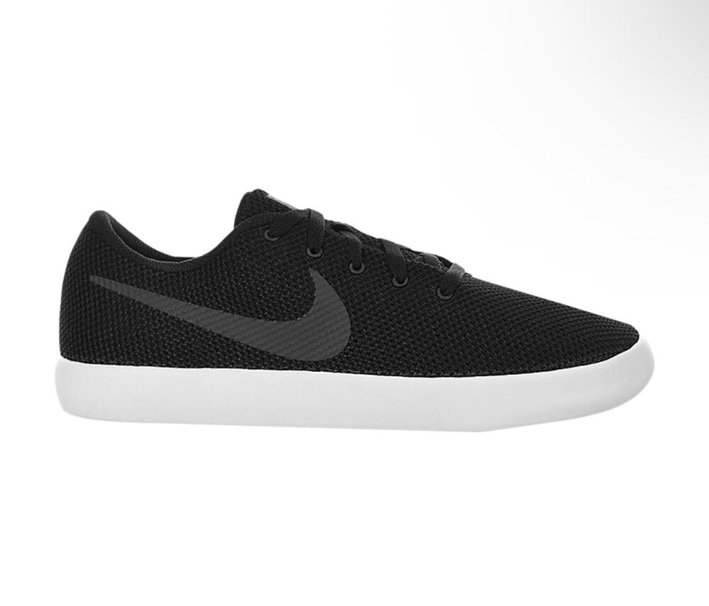 Men’s Nike Essentialist black sneakers sz 7.5